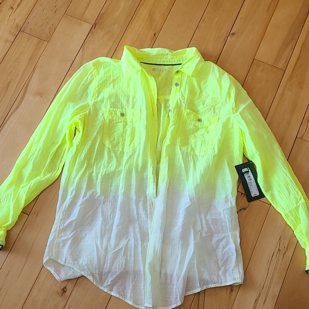 Stylus button up shirt